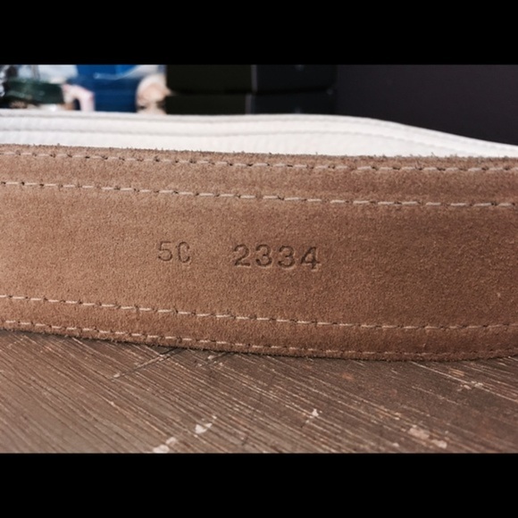 Miu Miu Cream Leather Belt - Picture 4 of 4